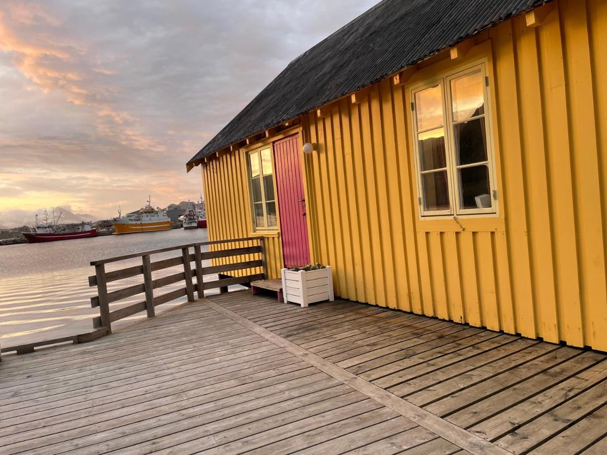 Kraemmervika Rorbuer - Rustic Cabins In Lofoten บอลสตาด ภายนอก รูปภาพ